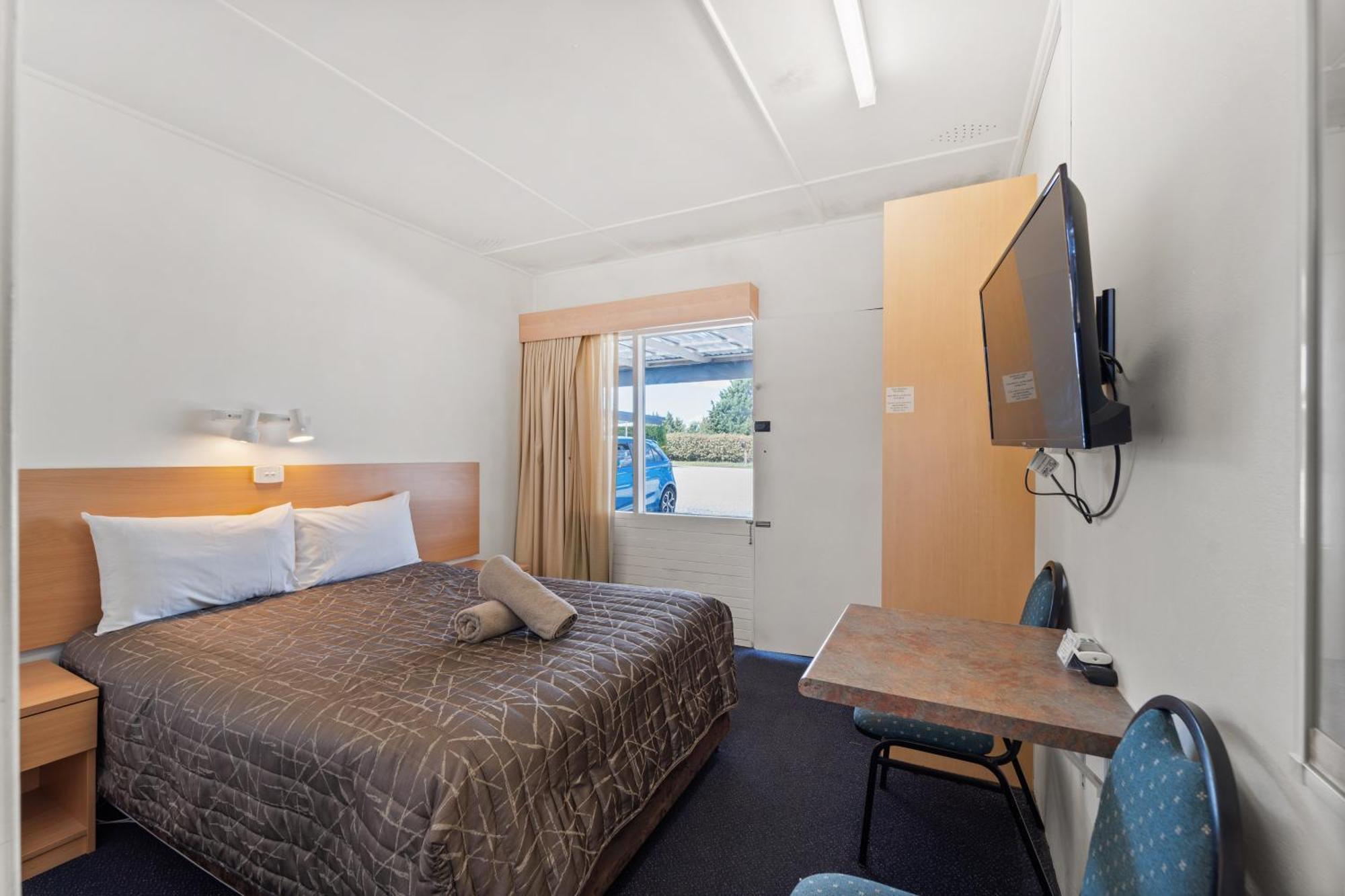 تينتيرفيلد Tally Ho Motor Inn المظهر الخارجي الصورة